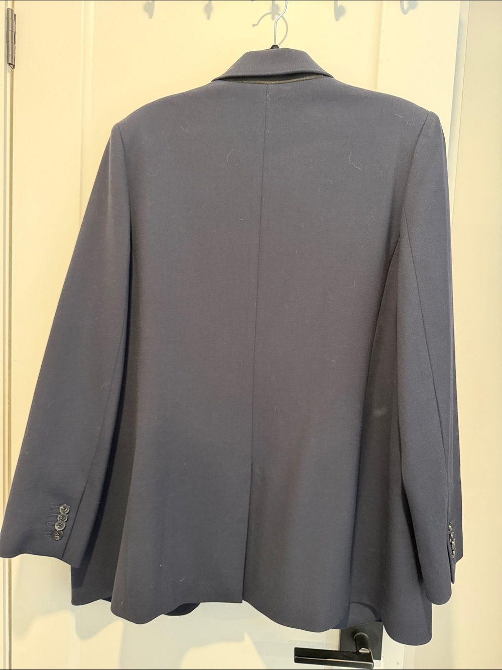 Wilfred Navy Single-Button Notched Blazer - Picture 5 of 9